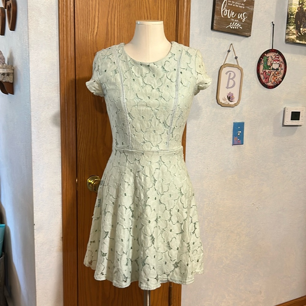 Charlotte Russe Light Green Dress - Women’s Size Medium